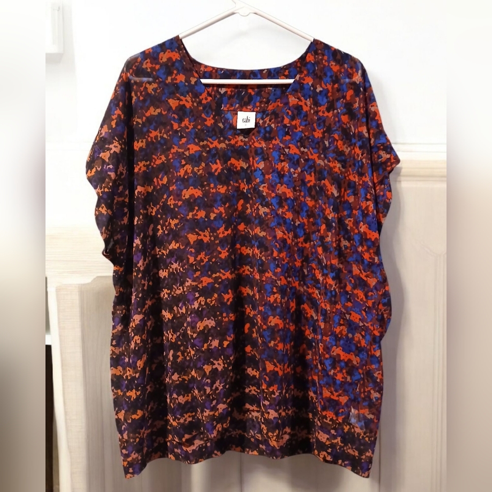 Cabi Semi Sheer Mixed Color Light Summer Blouse Womans XL Red Blue Vneck